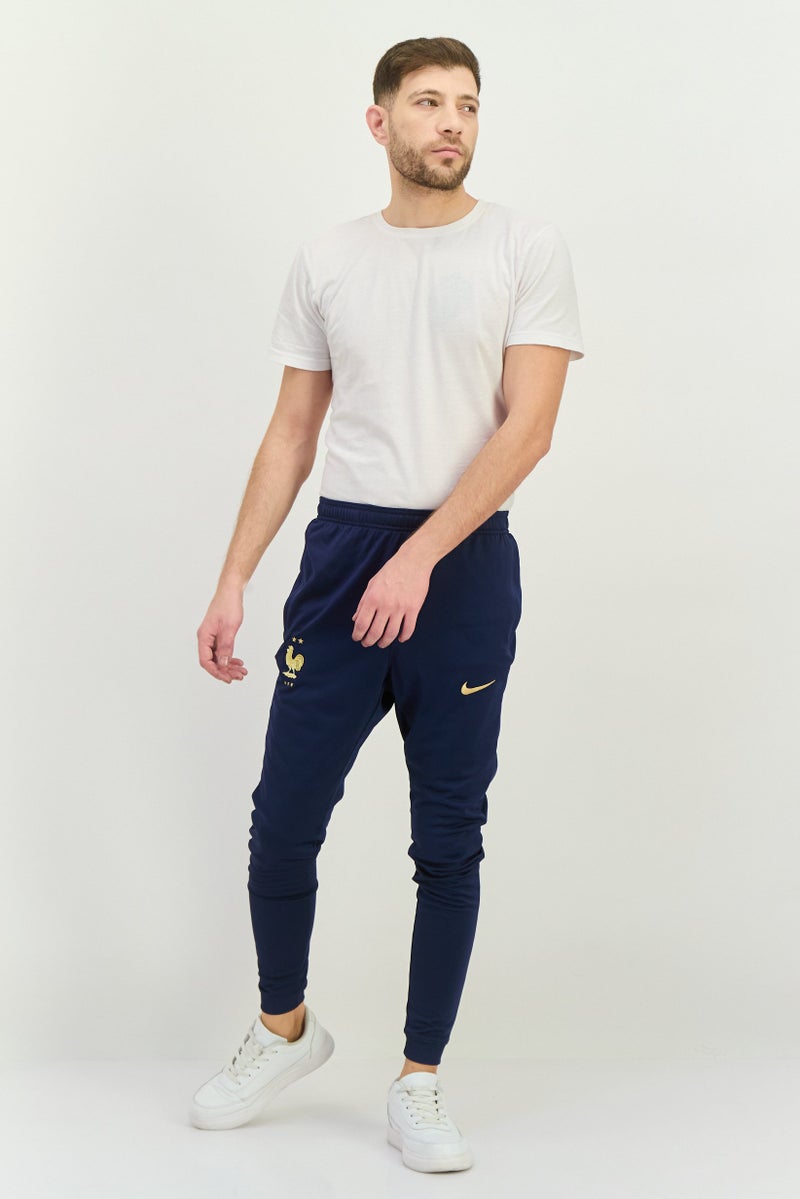 Nike ملابس رياضية للرجال مجموعة 2 قطعة بشعار العلامة التجارية بدلة تدريب، أسود - Image 4